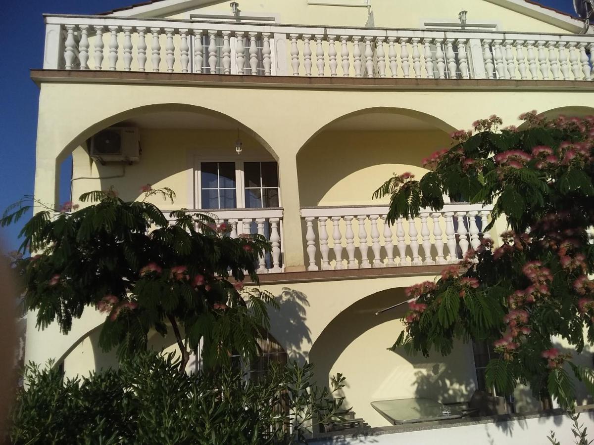 House Apartments Ariamare Poreč Eksteriør billede