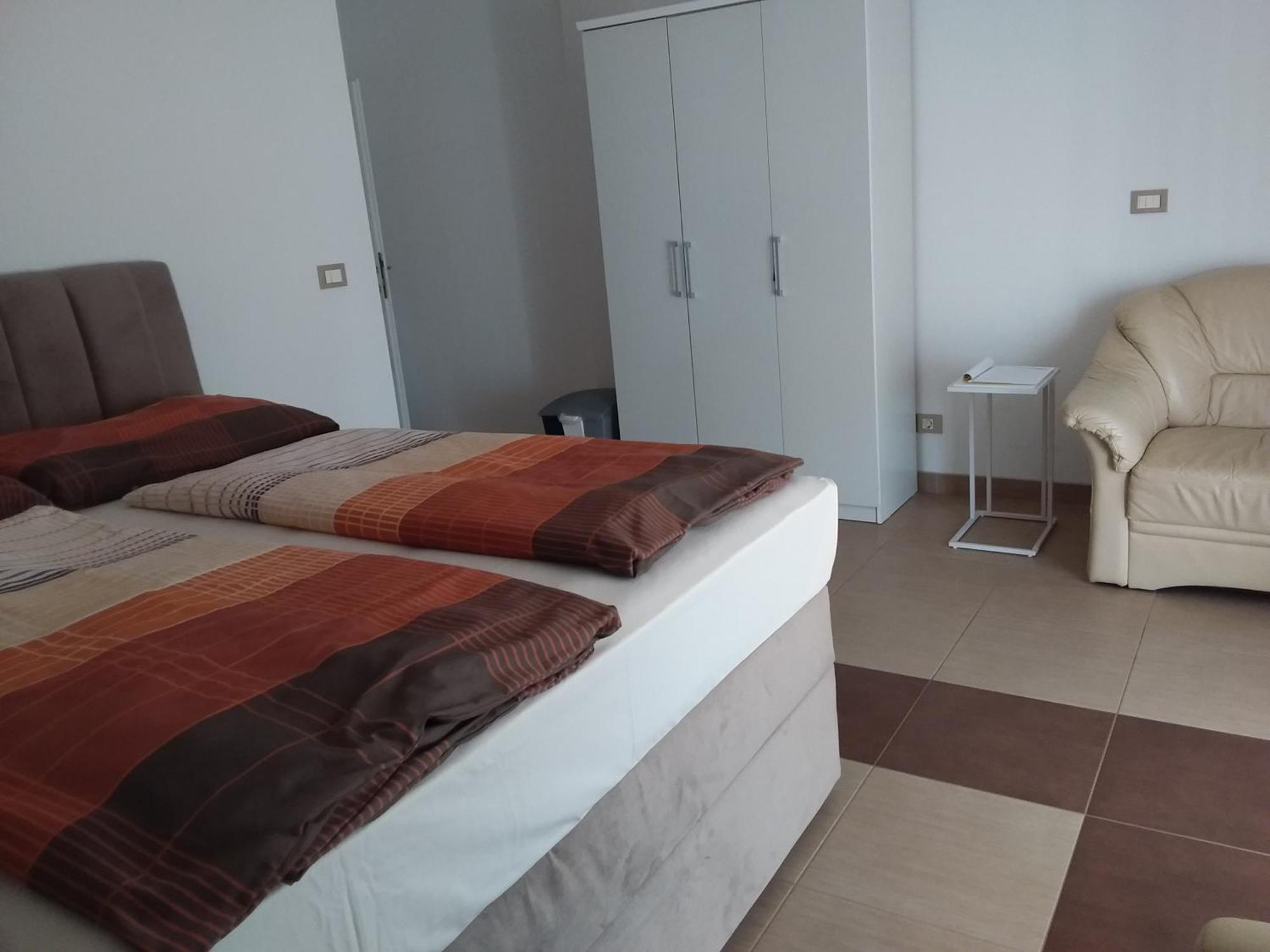 House Apartments Ariamare Poreč Eksteriør billede