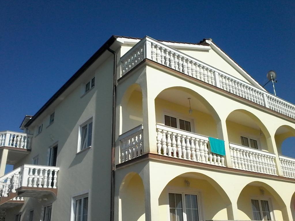 House Apartments Ariamare Poreč Eksteriør billede